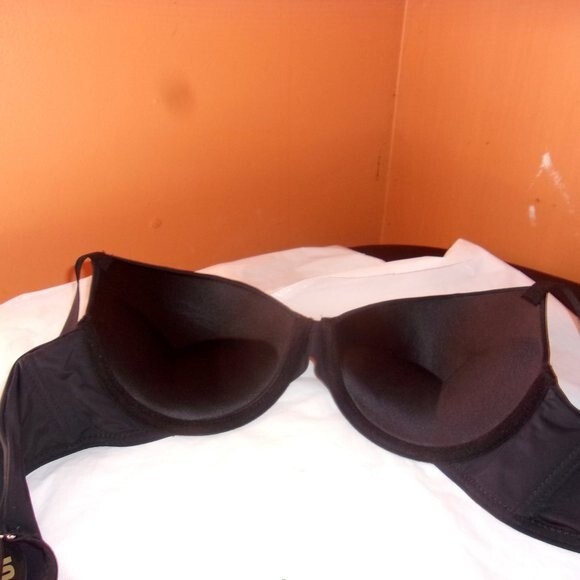 Youmita U Back/ Black 38C Push Up Bra NWT - Picture 9 of 10